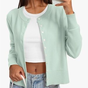 NWT Knit Pastel Buttoned Cardigan